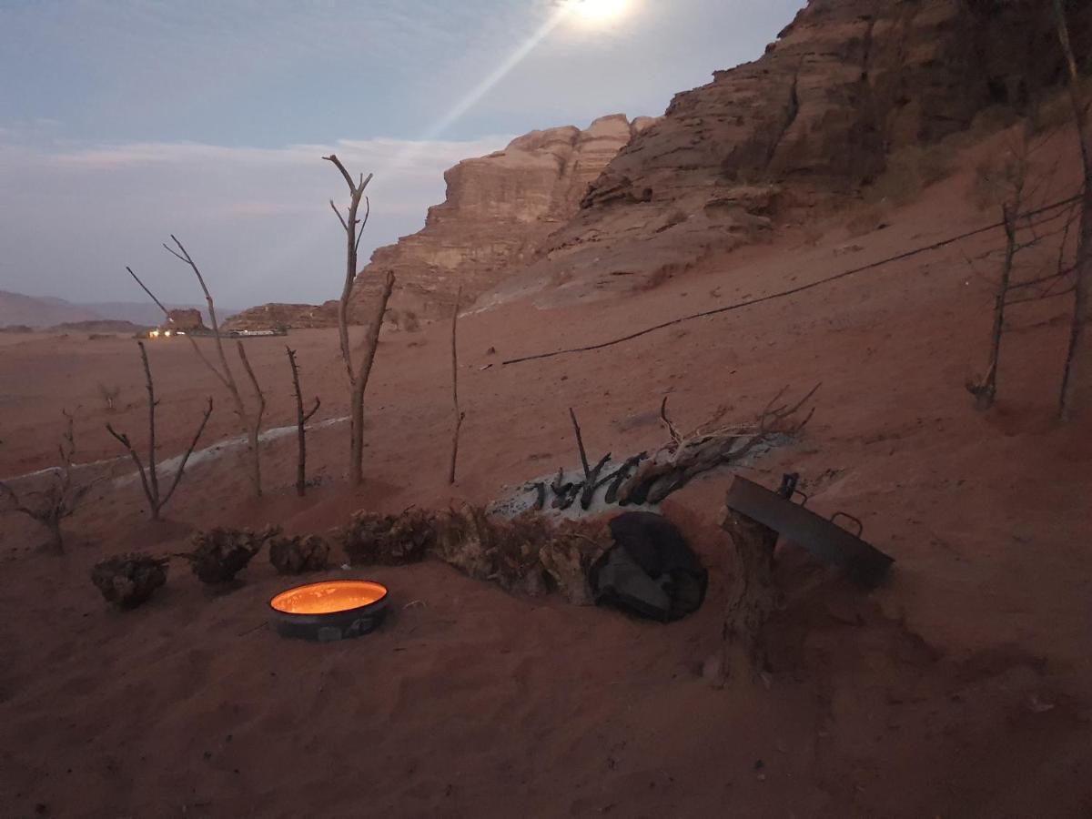 Desert Magic Camp & Resort Вади Рум Екстериор снимка