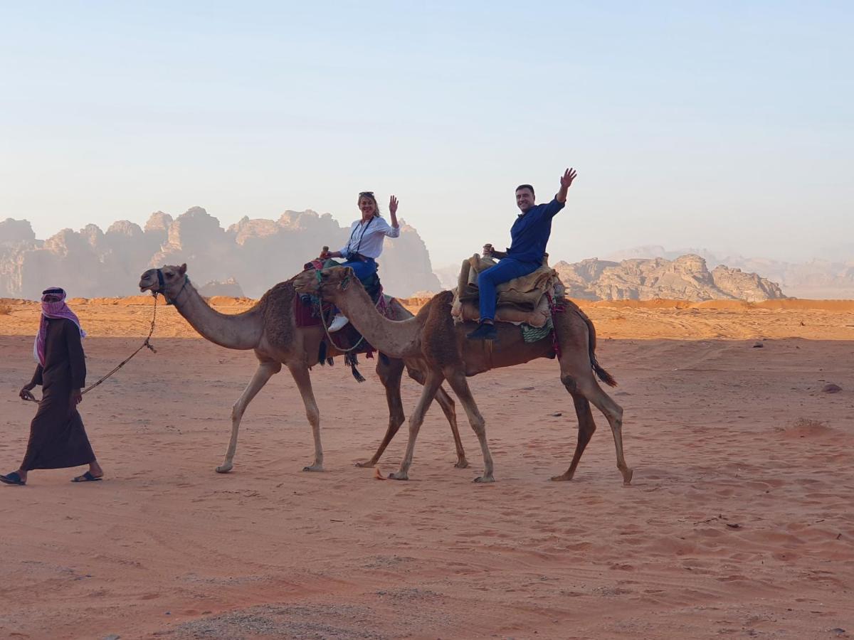Desert Magic Camp & Resort Вади Рум Екстериор снимка