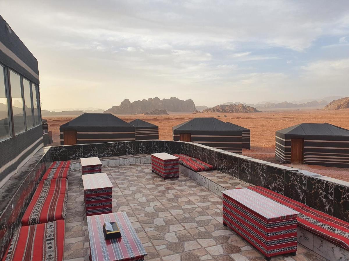 Desert Magic Camp & Resort Вади Рум Екстериор снимка