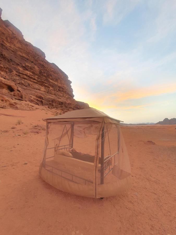 Desert Magic Camp & Resort Вади Рум Екстериор снимка