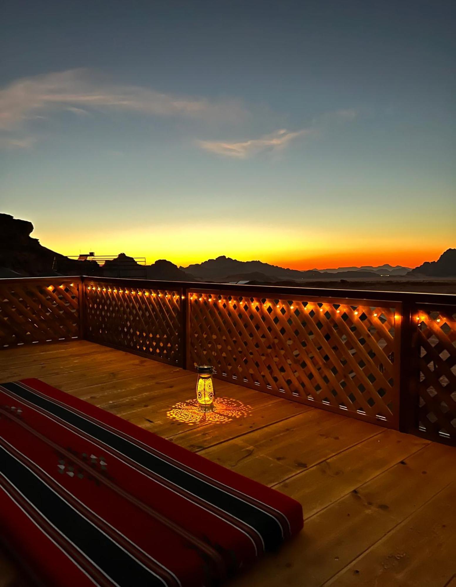 Desert Magic Camp & Resort Вади Рум Екстериор снимка