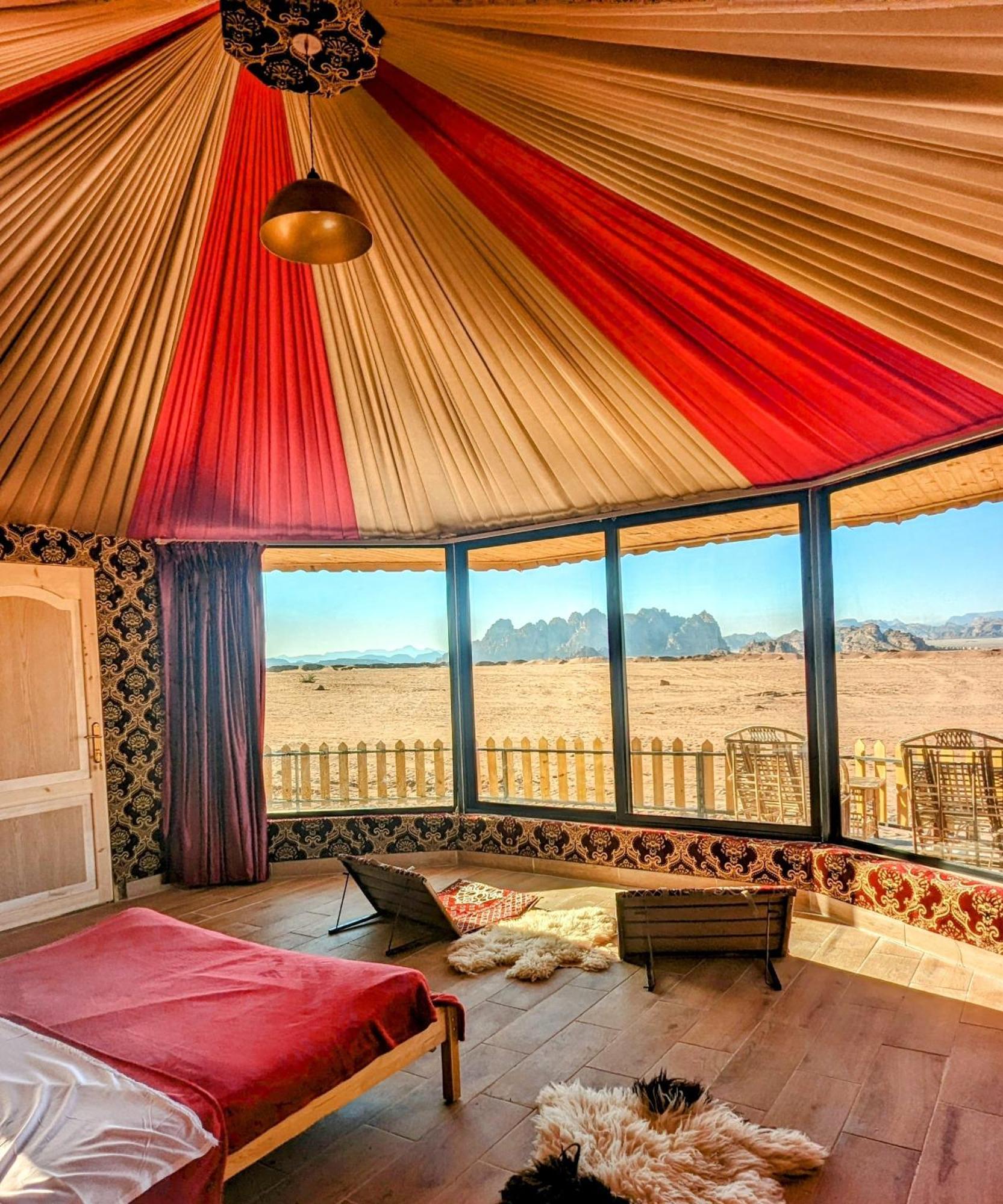 Desert Magic Camp & Resort Вади Рум Екстериор снимка